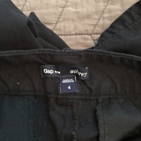 Gap Aubrey Cotton Black Summer Shorts - Size 4 - Picture 3 of 4